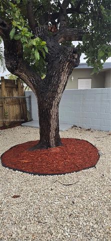 75 SW 32nd Ct Rd, Miami, FL 33135