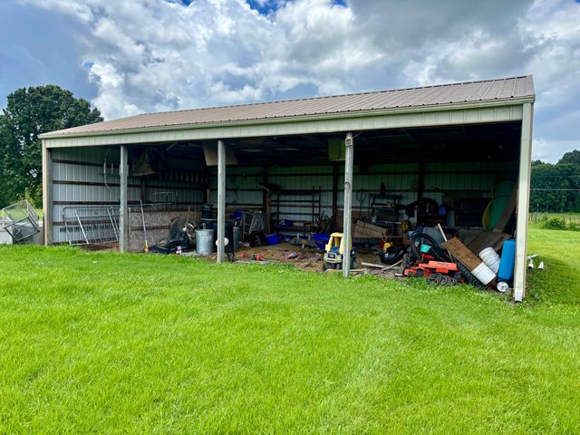 153 Webster Lane, Calvert City, KY 42029