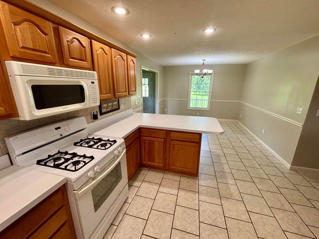153 Webster Lane, Calvert City, KY 42029