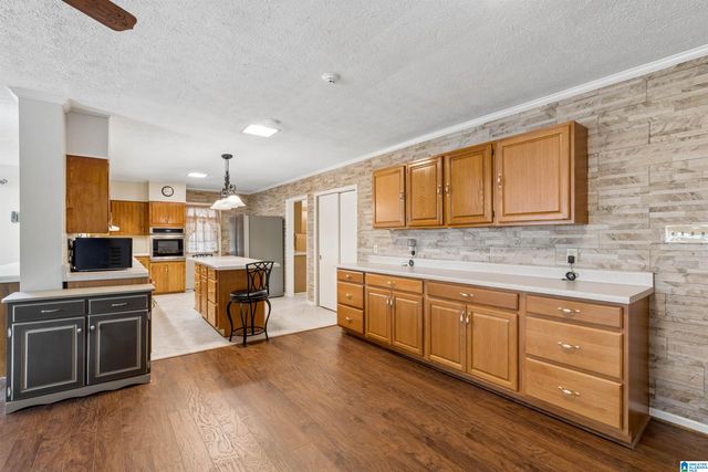 1213 VINE STREET, Anniston, AL 36207