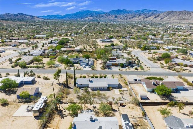 7475 Alaba Ave Avenue, Yucca Valley, CA 92284