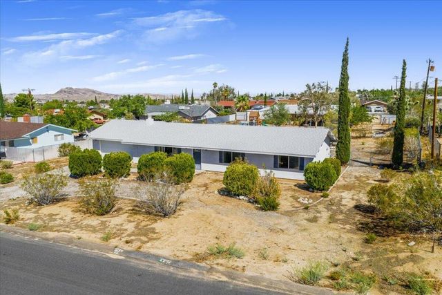 7475 Alaba Ave Avenue, Yucca Valley, CA 92284