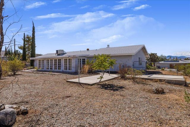 7475 Alaba Ave Avenue, Yucca Valley, CA 92284