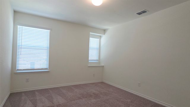 1826 Aslynn Circle, Aubrey, TX 76227