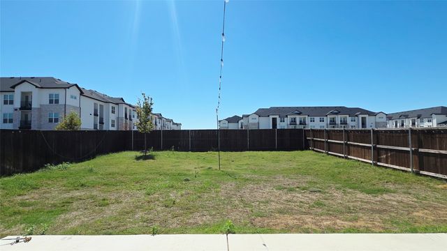 1826 Aslynn Circle, Aubrey, TX 76227