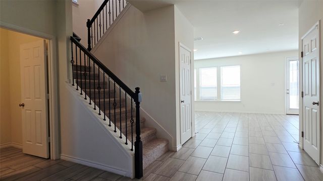 1826 Aslynn Circle, Aubrey, TX 76227