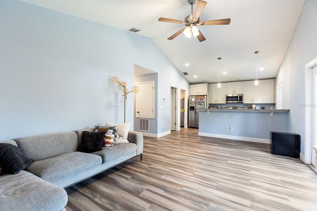 367 DAISEY AVENUE, Oviedo, FL 32765