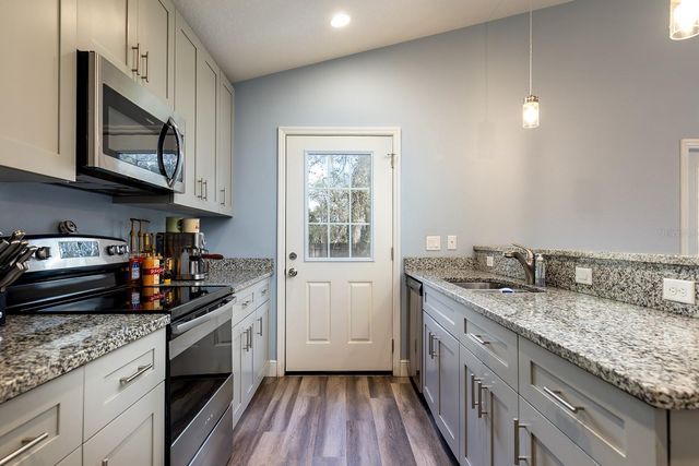 367 DAISEY AVENUE, Oviedo, FL 32765