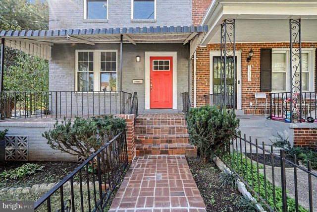 1719 FRANKFORD ST SE, Washington, DC 20020