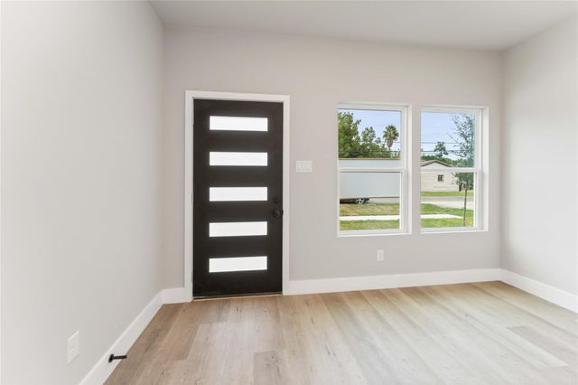 5420 Lynnfield Street A, Houston, TX 77028