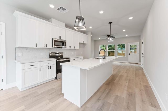 5420 Lynnfield Street A, Houston, TX 77028