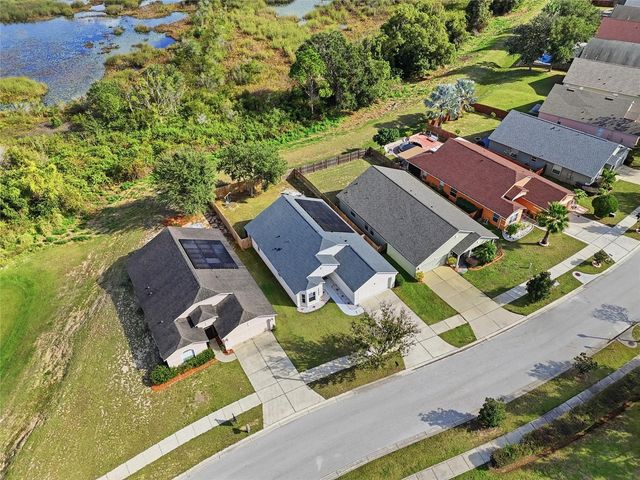 1047 BLUEGRASS DRIVE, Groveland, FL 34736