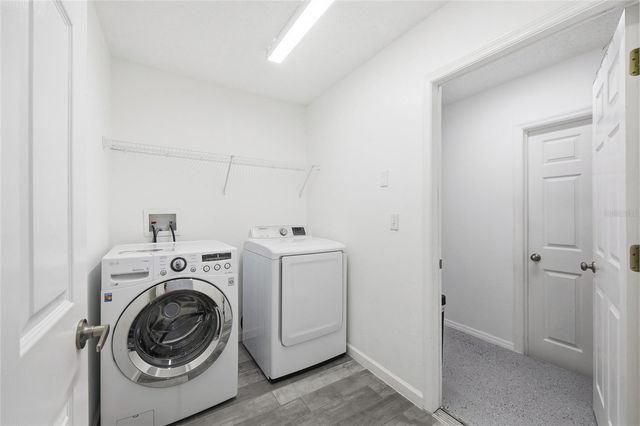 1047 BLUEGRASS DRIVE, Groveland, FL 34736