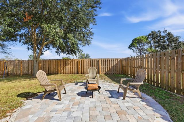 1047 BLUEGRASS DRIVE, Groveland, FL 34736