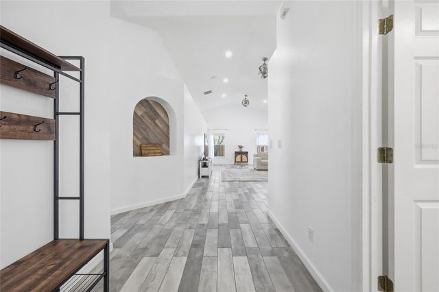 1047 BLUEGRASS DRIVE, Groveland, FL 34736