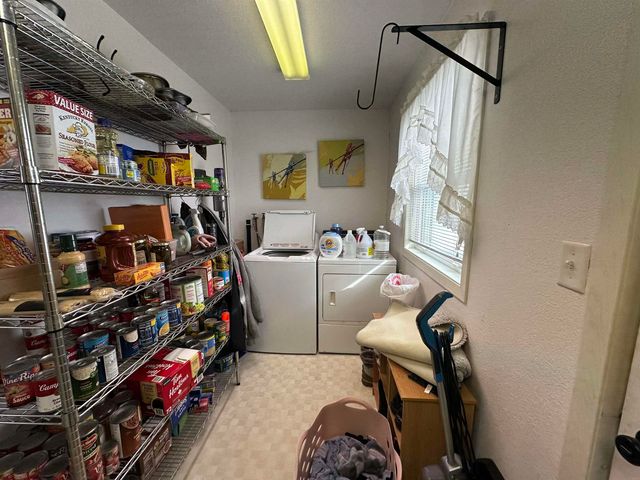 1012 Central Avenue, Evansdale, IA 50707