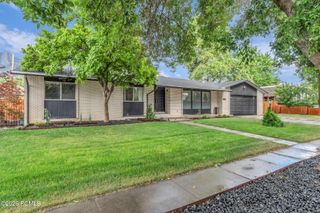 5629 S Laurelwood Street, Holladay, UT 84121