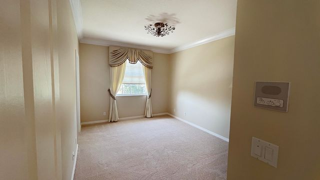 9843 Via Amati, Lake Worth, FL 33467