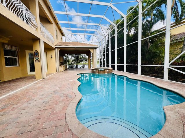 9843 Via Amati, Lake Worth, FL 33467