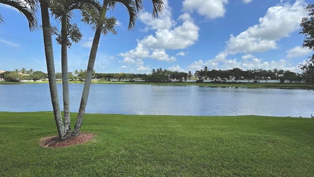 9843 Via Amati, Lake Worth, FL 33467