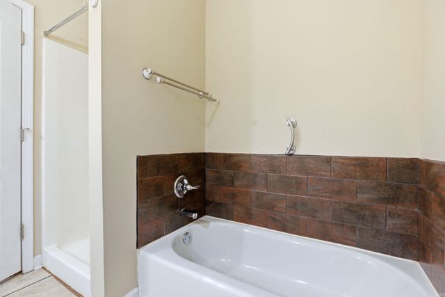 304 S 3rd St, Benton, AR 72015