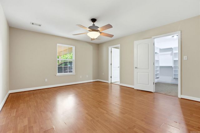 304 S 3rd St, Benton, AR 72015