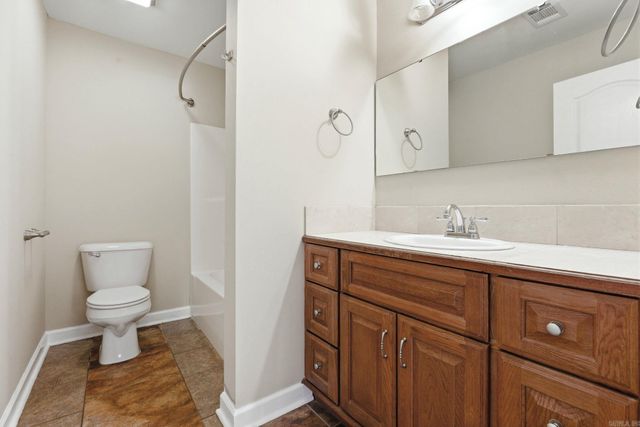 304 S 3rd St, Benton, AR 72015