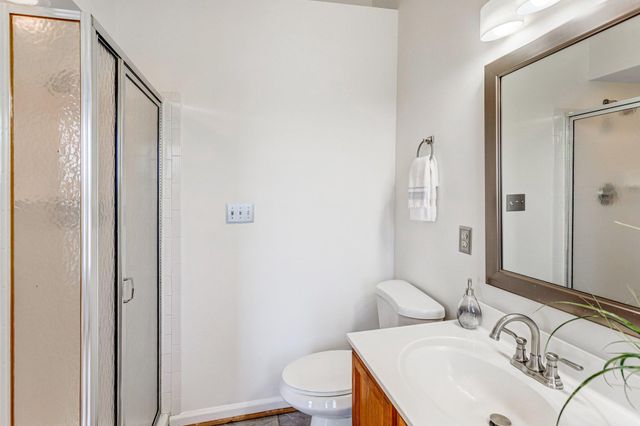 2562 GRAYTON LN, Woodbridge, VA 22191