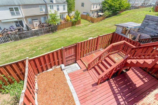 2562 GRAYTON LN, Woodbridge, VA 22191