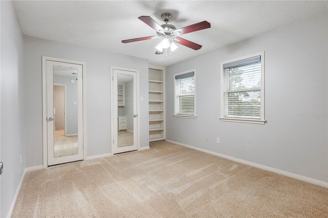 9203 Shadowcrest Drive, College Station, TX 77845