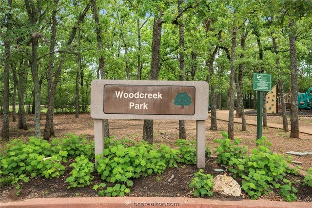 9203 Shadowcrest Drive, College Station, TX 77845