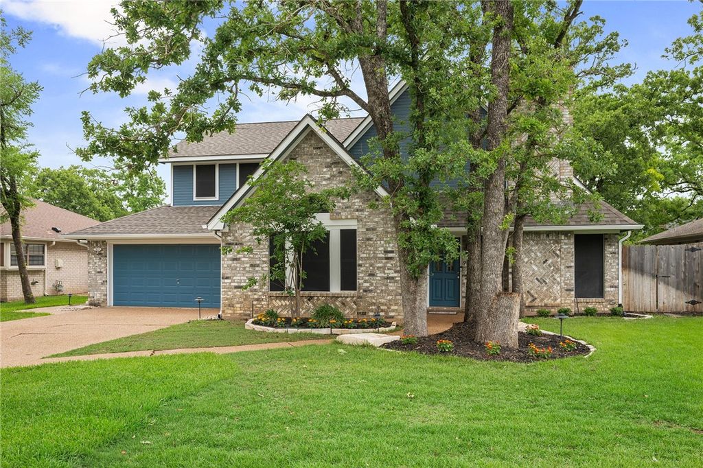 9203 Shadowcrest Drive, College Station, TX 77845 — photo 2