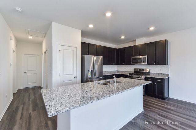 4189 Chelsea Manor Circle, Aurora, IL 60504