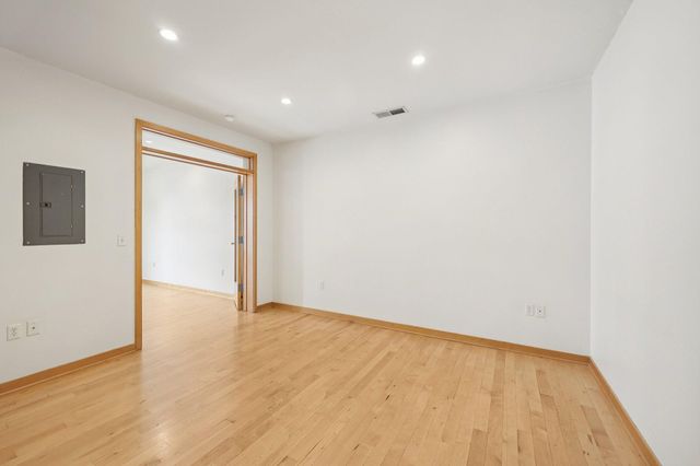 3104 W Lake Street 306, Minneapolis, MN 55416