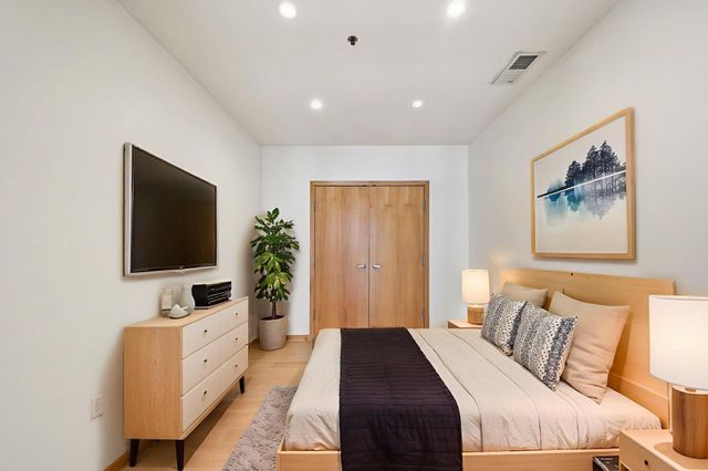 3104 W Lake Street 306, Minneapolis, MN 55416