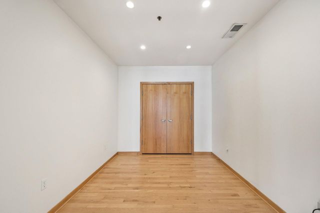 3104 W Lake Street 306, Minneapolis, MN 55416