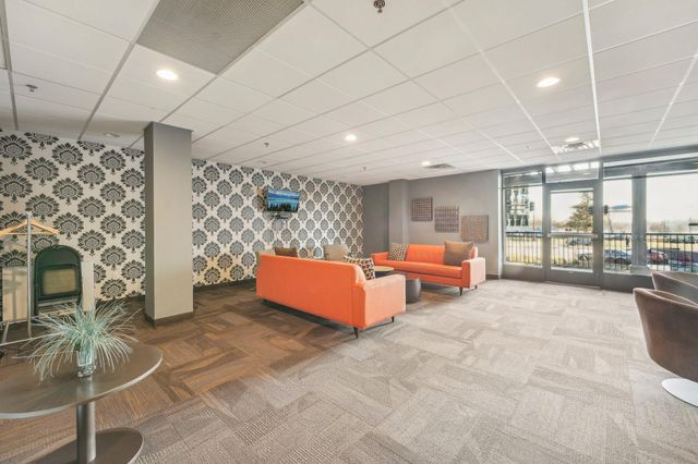 3104 W Lake Street 306, Minneapolis, MN 55416