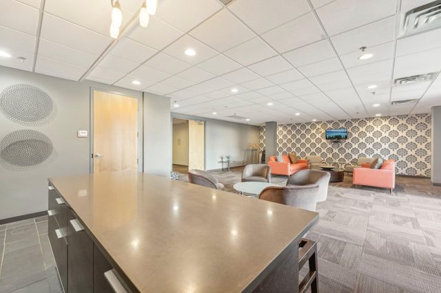 3104 W Lake Street 306, Minneapolis, MN 55416