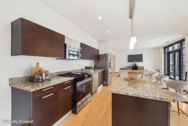 3104 W Lake Street 306, Minneapolis, MN 55416