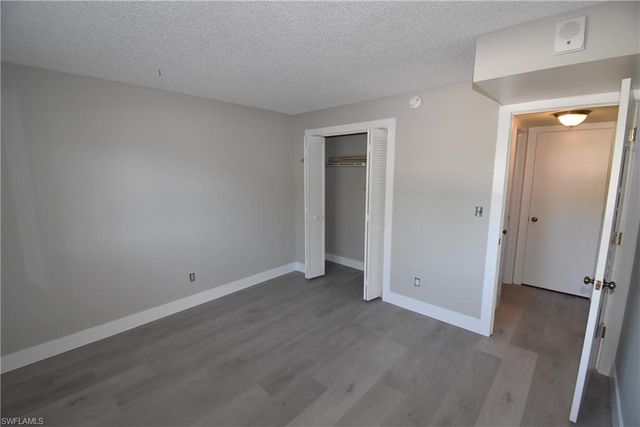 5667 Rattlesnake Hammock Rd Apt 205B 205, Naples, FL 34113