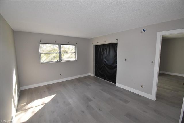 5667 Rattlesnake Hammock Rd Apt 205B 205, Naples, FL 34113