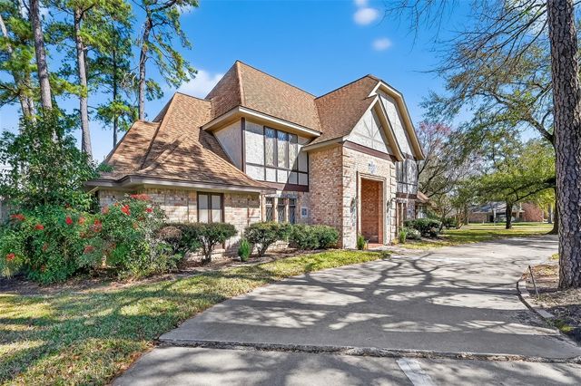 11302 Hylander Drive, Houston, TX 77070