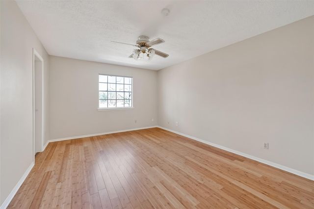 11302 Hylander Drive, Houston, TX 77070