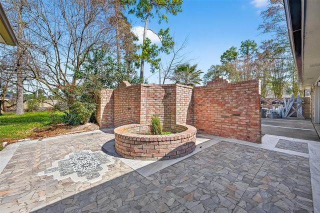 11302 Hylander Drive, Houston, TX 77070