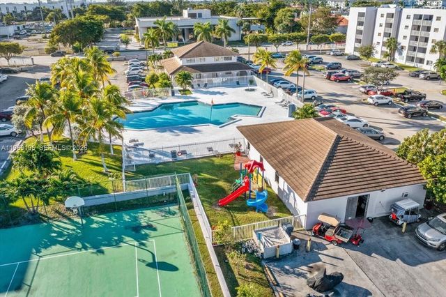 8075 NW 7th St 120, Miami, FL 33126