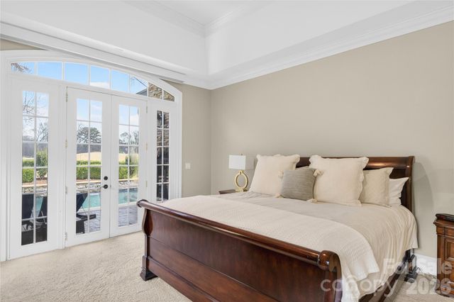 19442 Peninsula Shores Drive, Cornelius, NC 28031