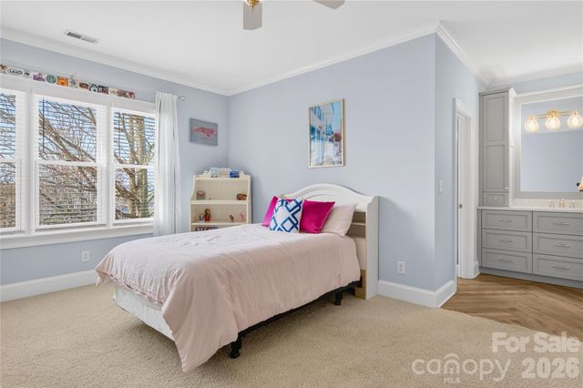 19442 Peninsula Shores Drive, Cornelius, NC 28031