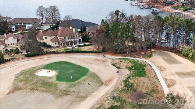 19442 Peninsula Shores Drive, Cornelius, NC 28031