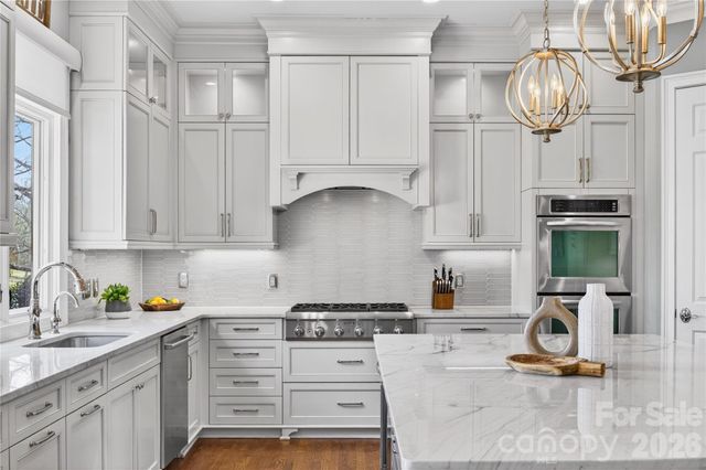 19442 Peninsula Shores Drive, Cornelius, NC 28031