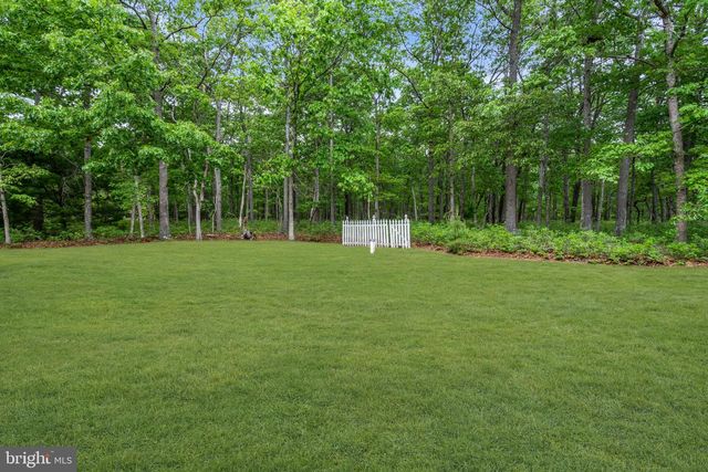 545 E JIMMIE LEEDS RD, Galloway, NJ 08205